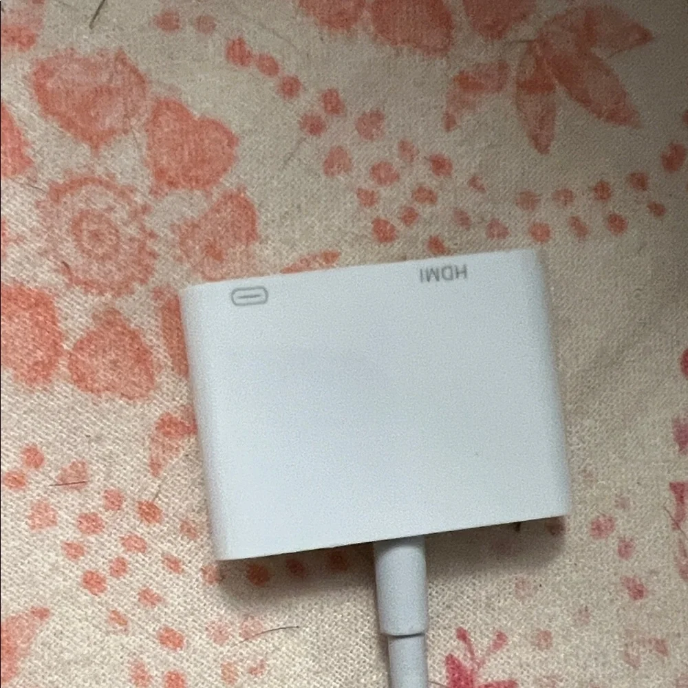White Lightning to HDMI Adapter